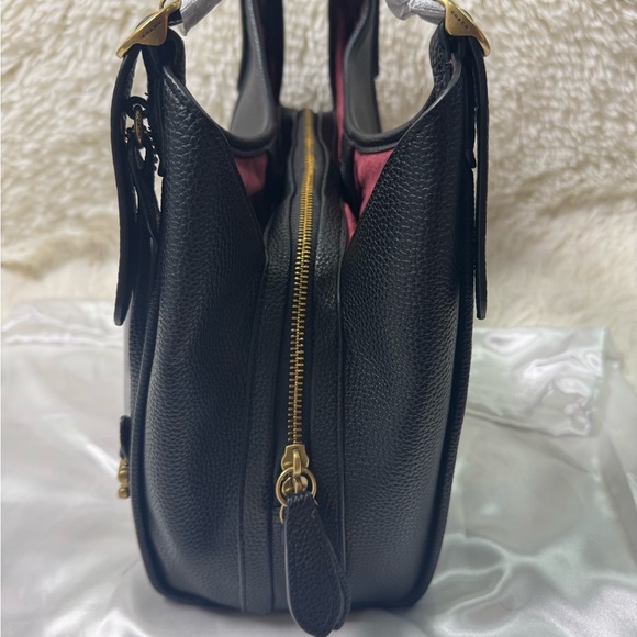 Coach Lori Black Shoulder Bag NWOT Retail $495 Everything Included - Picture 3 of 6
